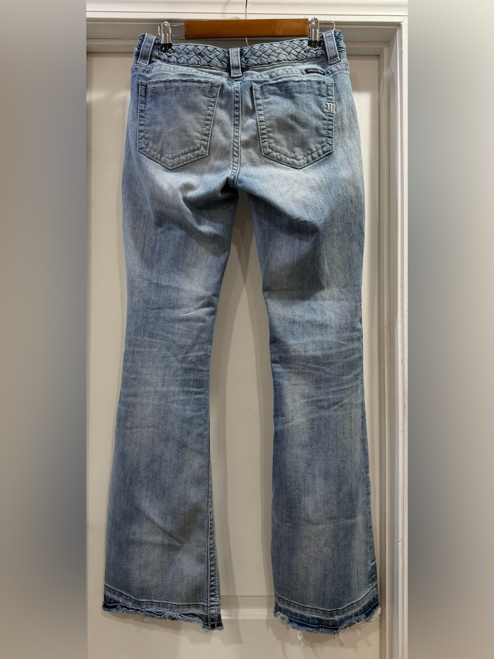 Miss Me Mid-Rise Flare Blue Jeans Size 29